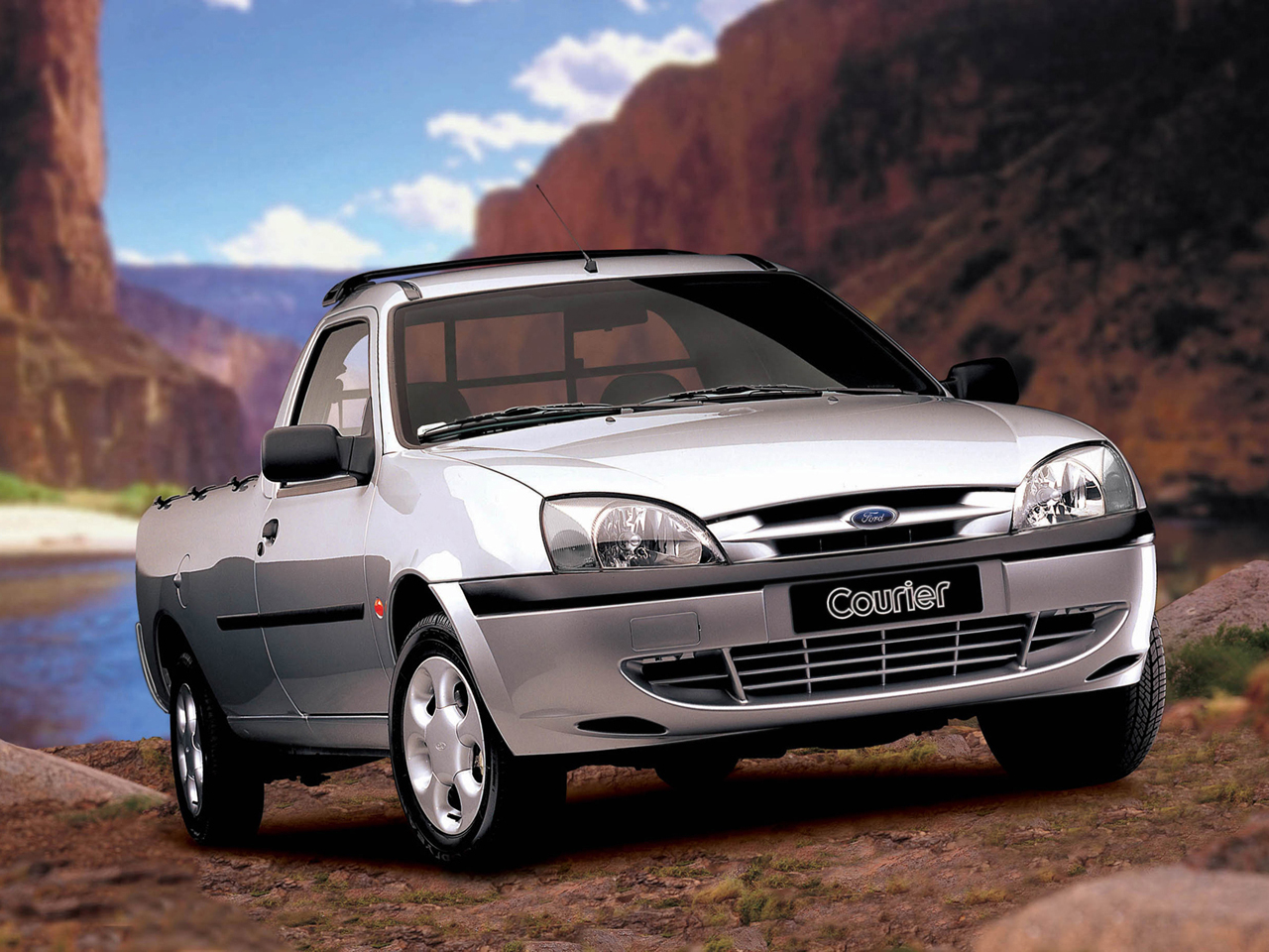 Ford courier 2015 photo - 3