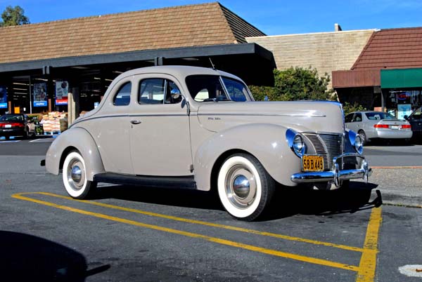 Ford deluxe 1940 photo - 5