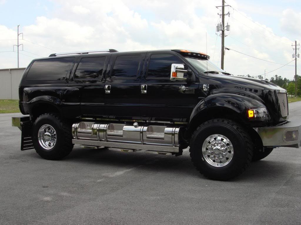 Ford Excursion 2015 photo - 6