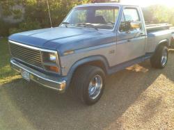 Ford f-150 1982 photo - 4