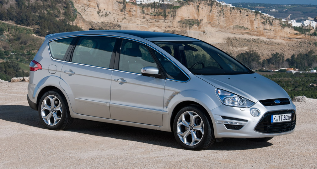Ford Max 2014 photo - 9