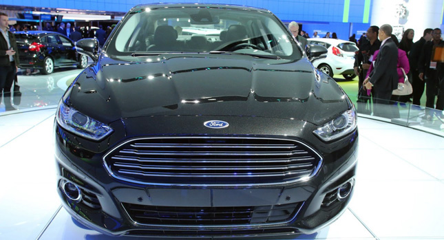 Ford Mondeo 2014 photo - 8