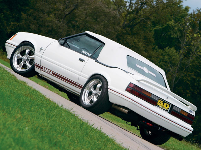 Ford Mustang 1984 photo - 2