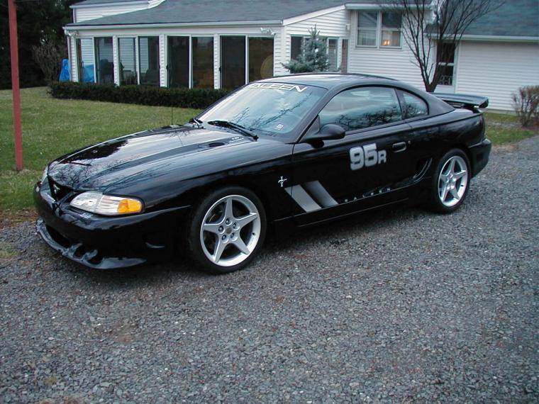Ford Mustang 1995 photo - 8