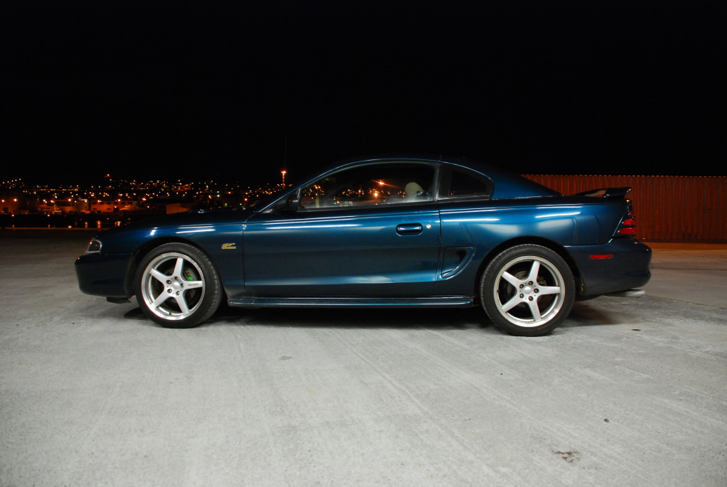 Ford Mustang 1995 photo - 9