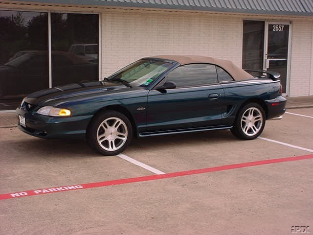 Ford Mustang 1997 photo - 7