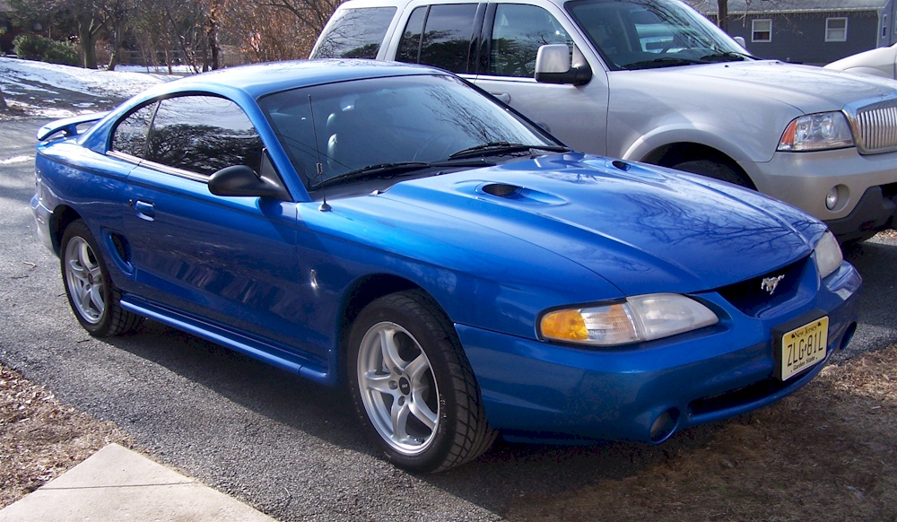 Ford Mustang 1998 photo - 2