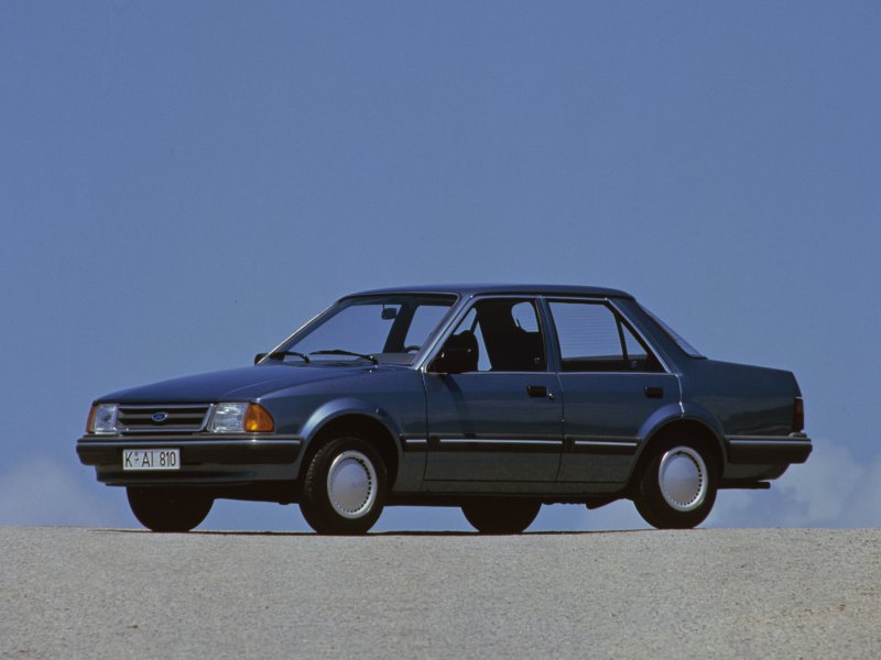 Ford Orion 1986 photo - 2