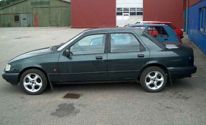 Ford Orion 1993 photo - 8