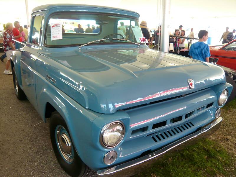 Ford Pickup 1962 photo - 9