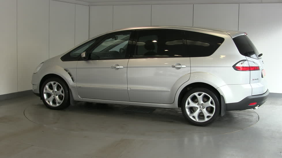 Ford S-max 2009 photo - 9