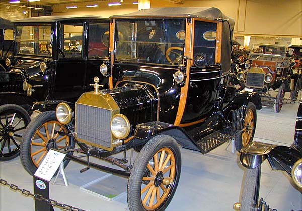 Ford T 1915 photo - 10