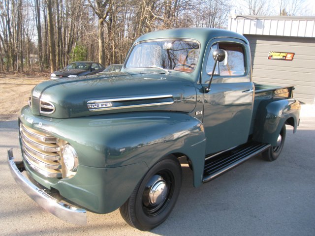 Ford Truck 1948 photo - 8
