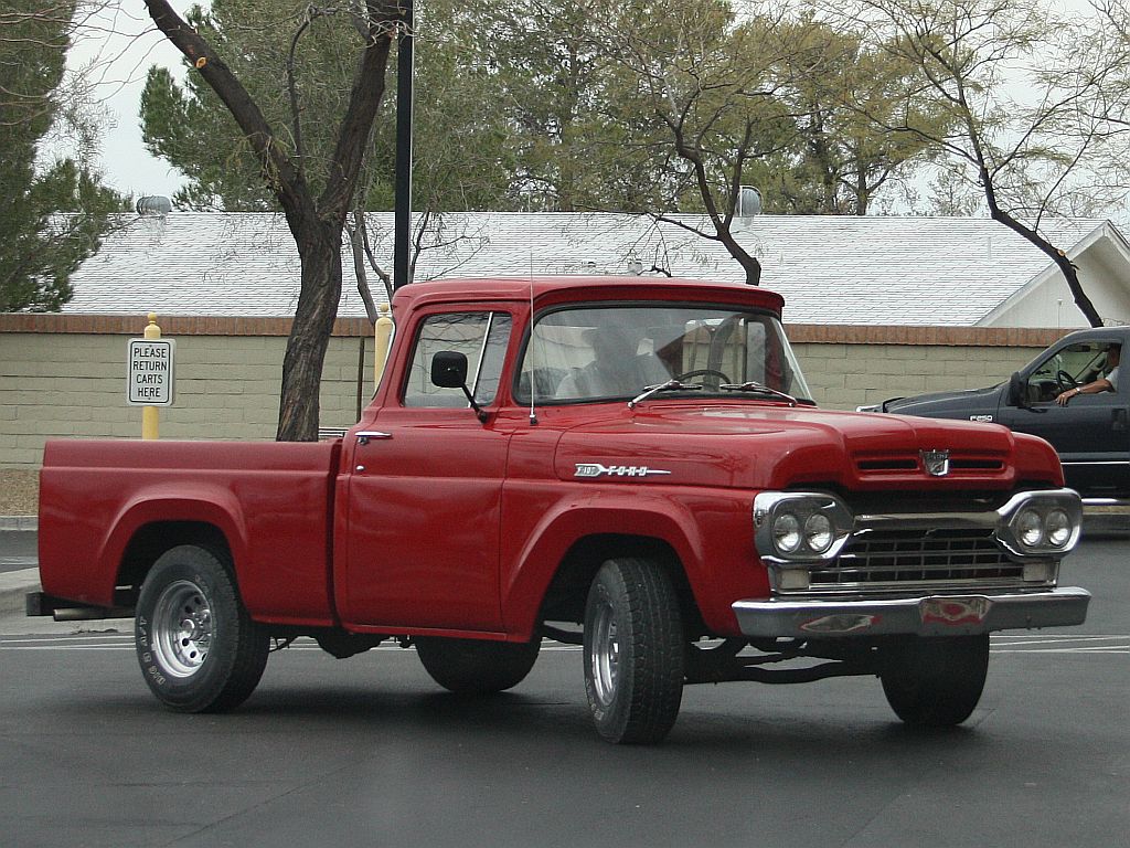 Ford Truck 1960 photo - 2