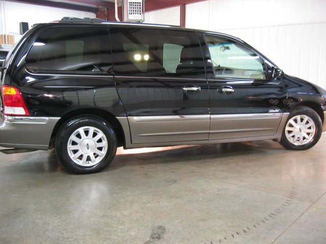 Ford Windstar 1995 photo - 10