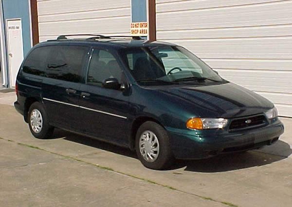 Ford Windstar 1996 photo - 2