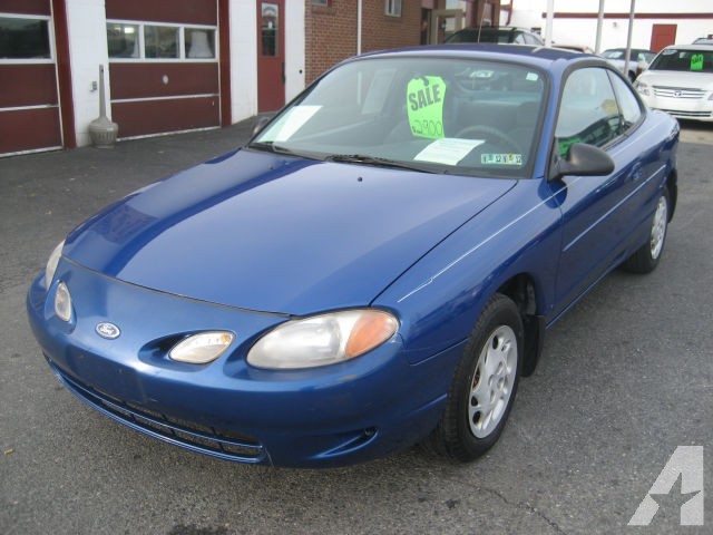 Ford Zx2 1998 photo - 1