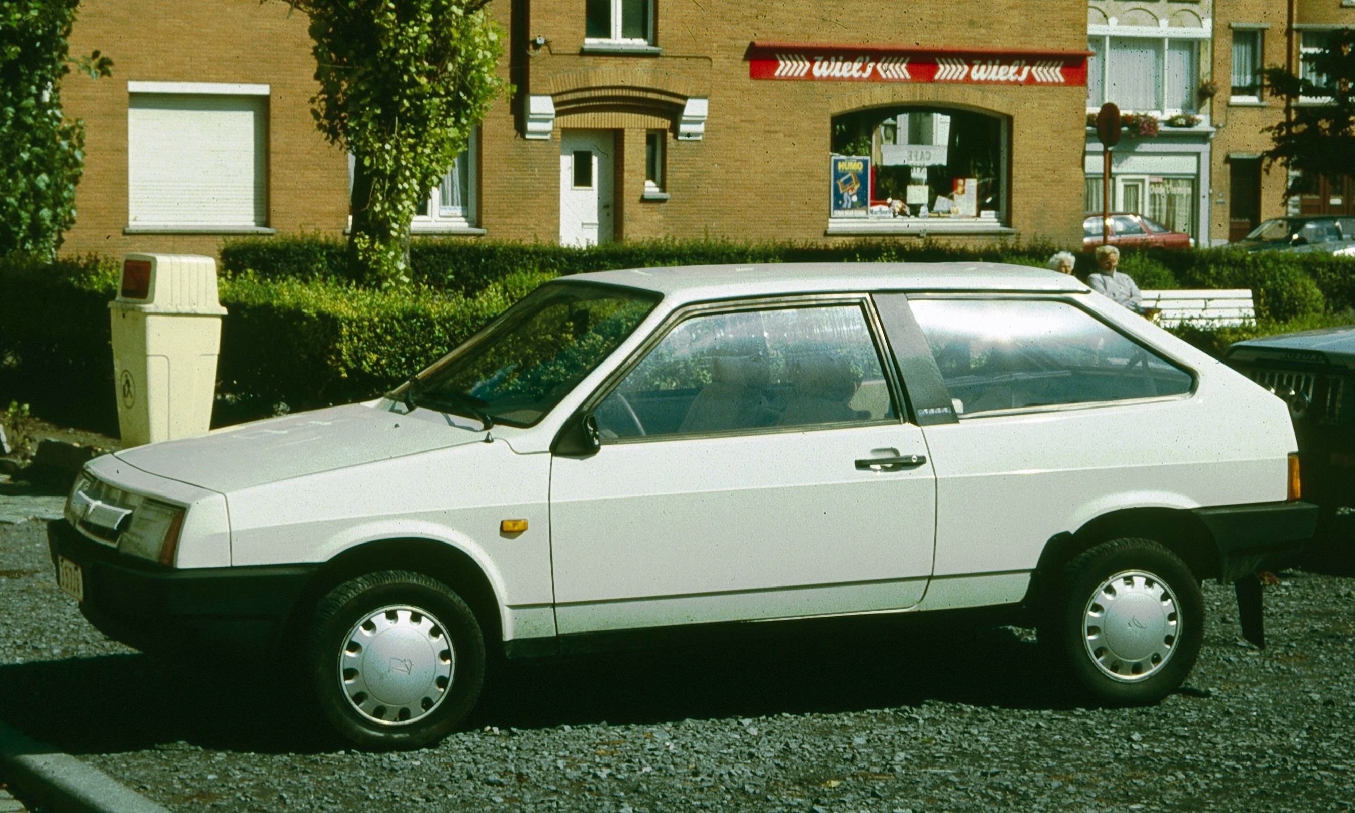 Lada Samara 1991 photo - 2