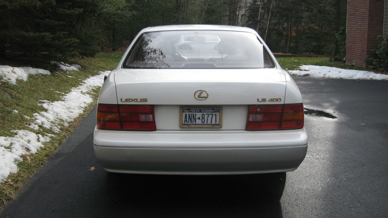 Lexus LS 1996 photo - 3