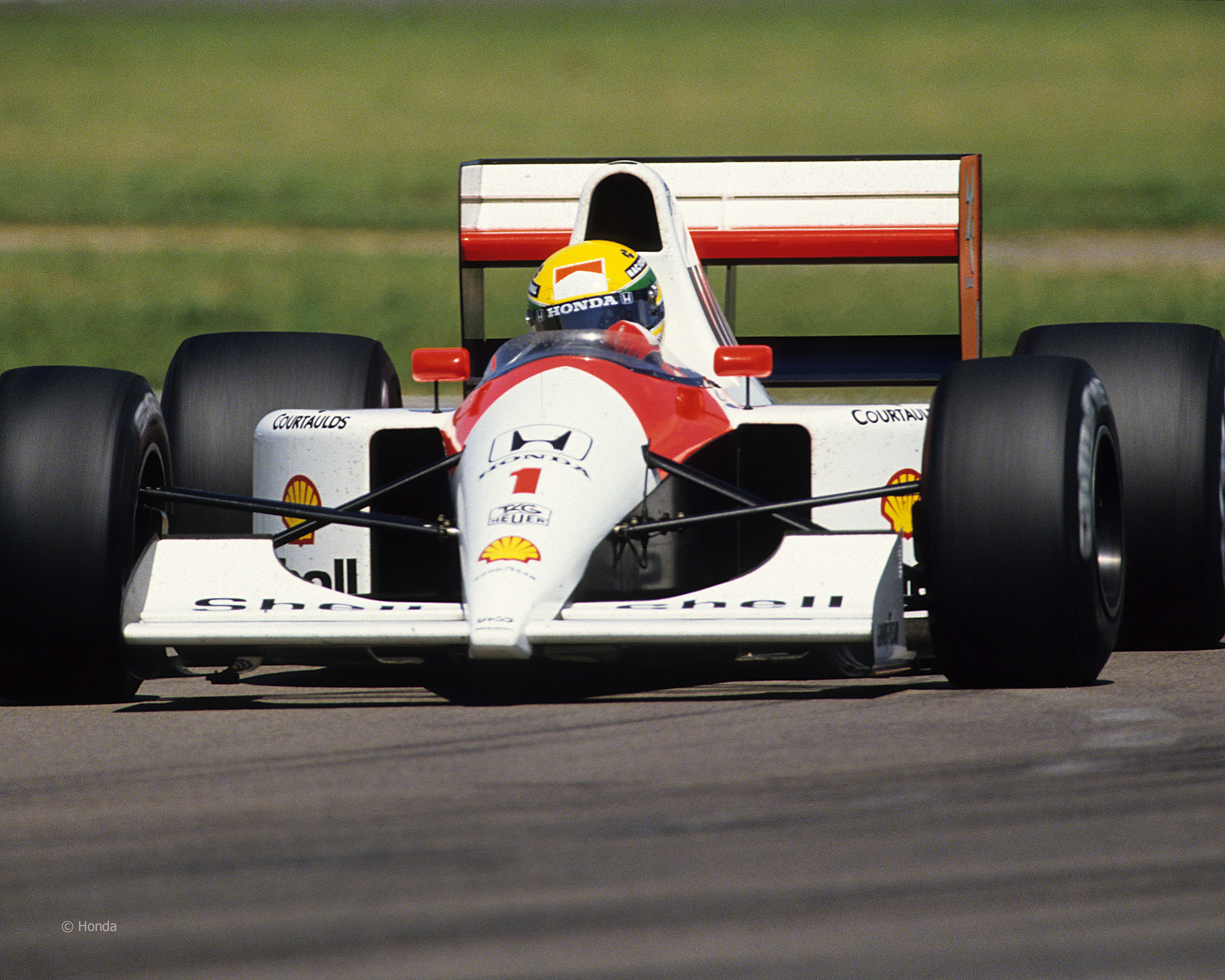 Mclaren F1 1991 photo - 1