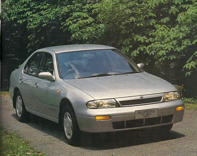 Nissan Bluebird 1996 photo - 2