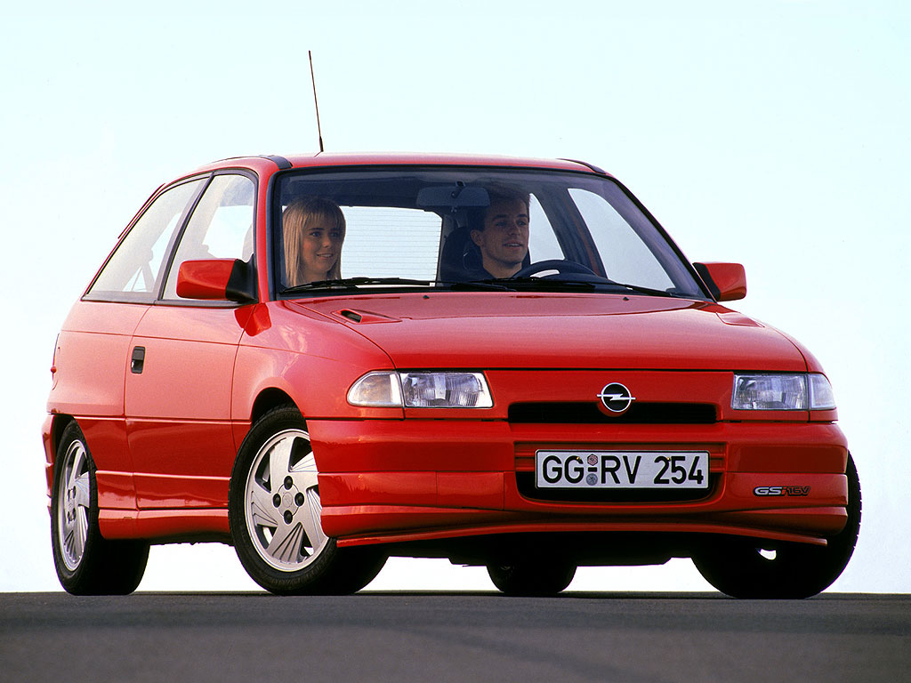 Opel Astra 1995 photo - 3