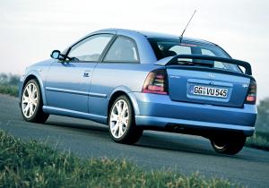 Opel Astra 2002 photo - 1