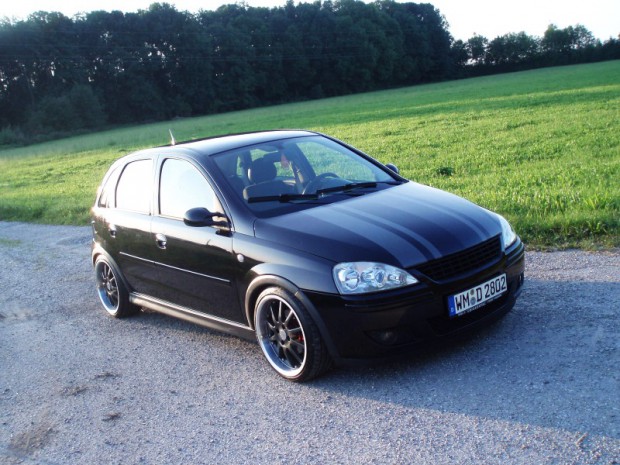 Opel Corsa 2004 photo - 2