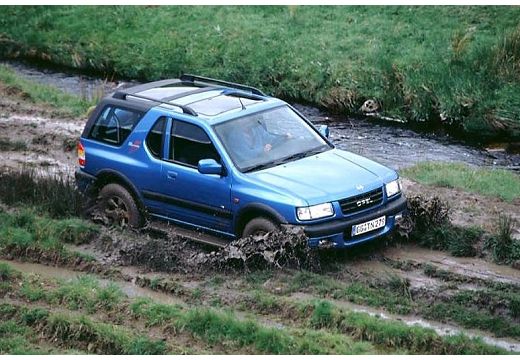Opel Frontera 2004 photo - 2
