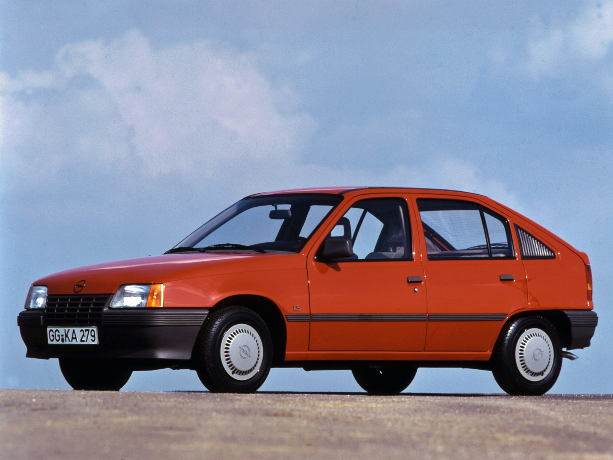 Opel Kadett 1989 photo - 2