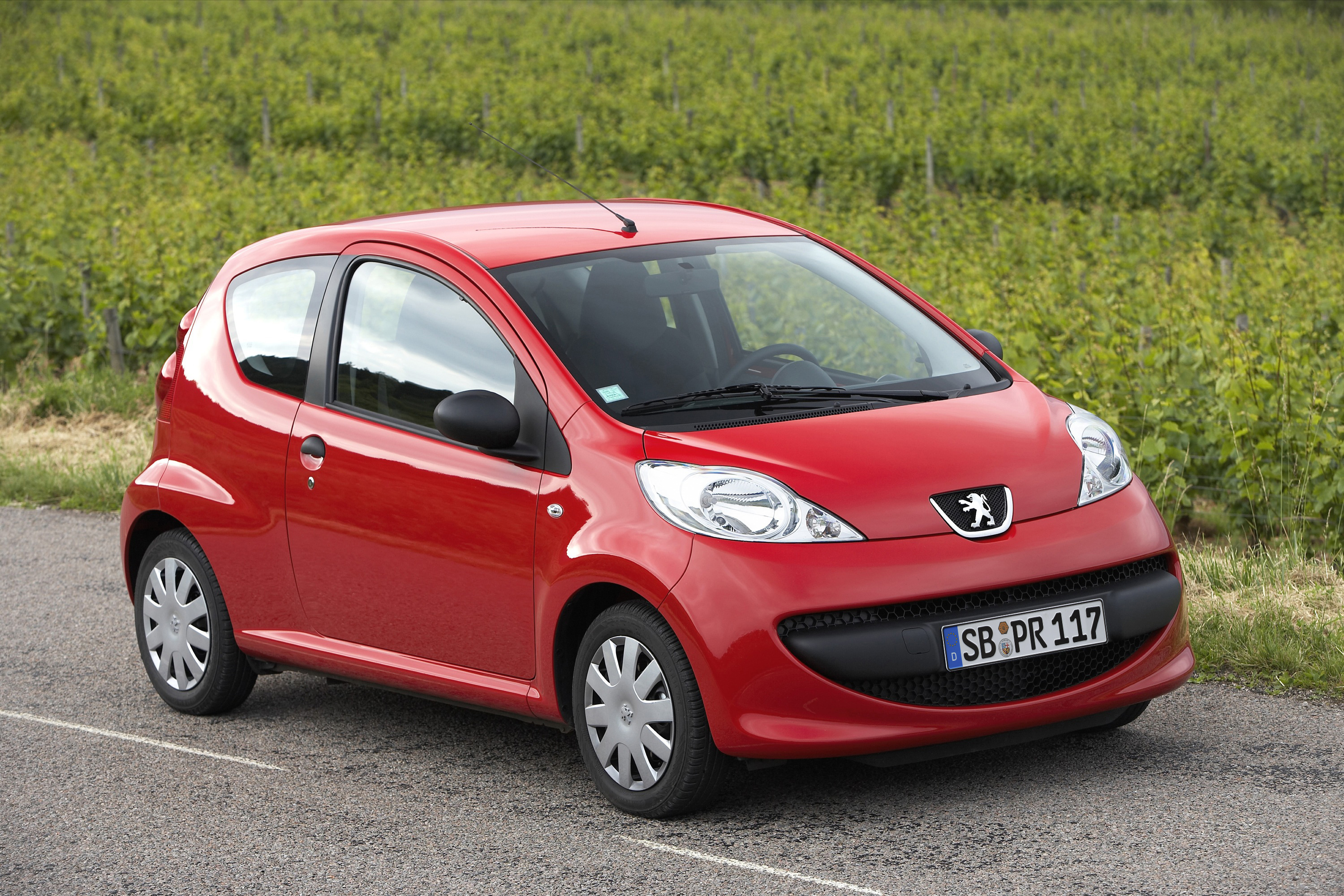 Peugeot 107 2008 Review, Amazing Pictures and Images