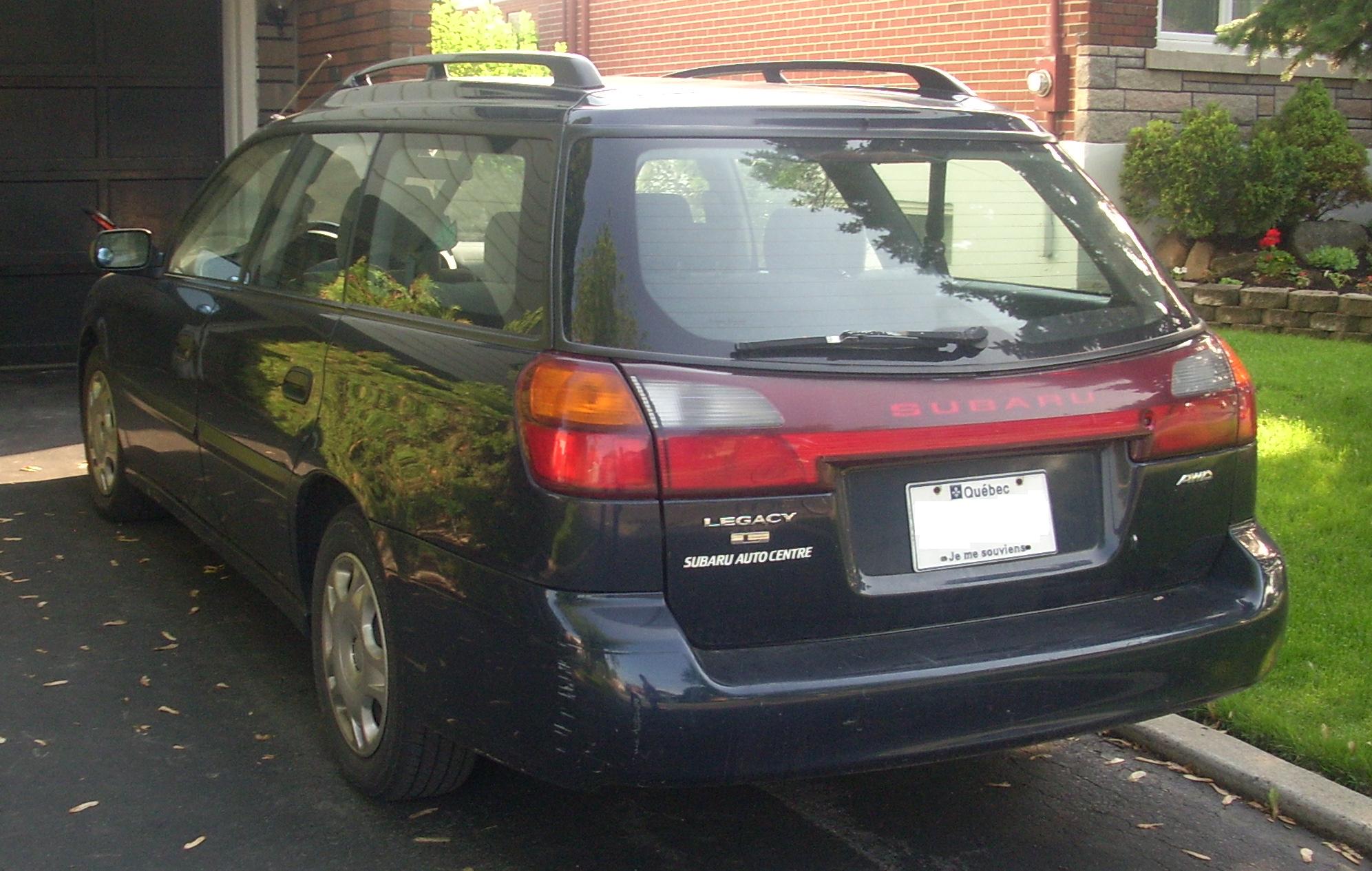 Subaru Legacy Wagon 2003 photo - 2