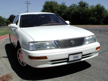 Toyota Avalon 1995 photo - 1