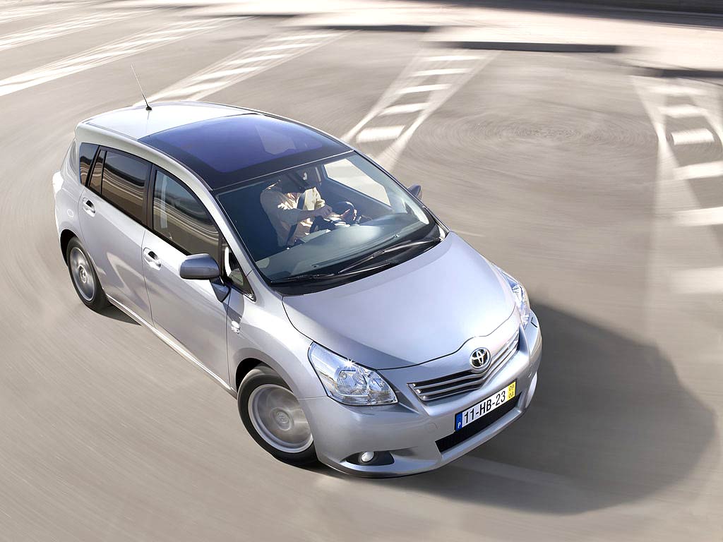 Toyota Verso 2009: Review, Amazing Pictures and – Look at the car