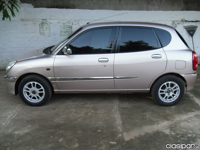 Toyota Duet 2002 Review, Amazing Pictures and Images