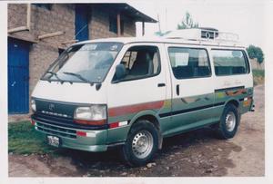 Toyota Hiace 1989 photo - 2