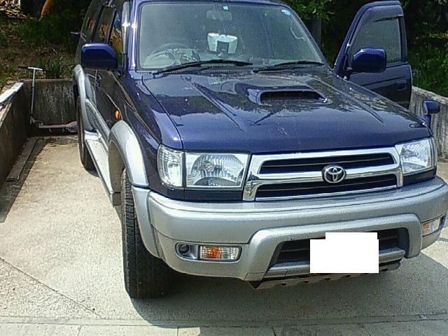Toyota Hilux Surf 1999 photo - 2