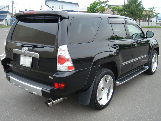 Toyota Hilux Surf 2003 photo - 4