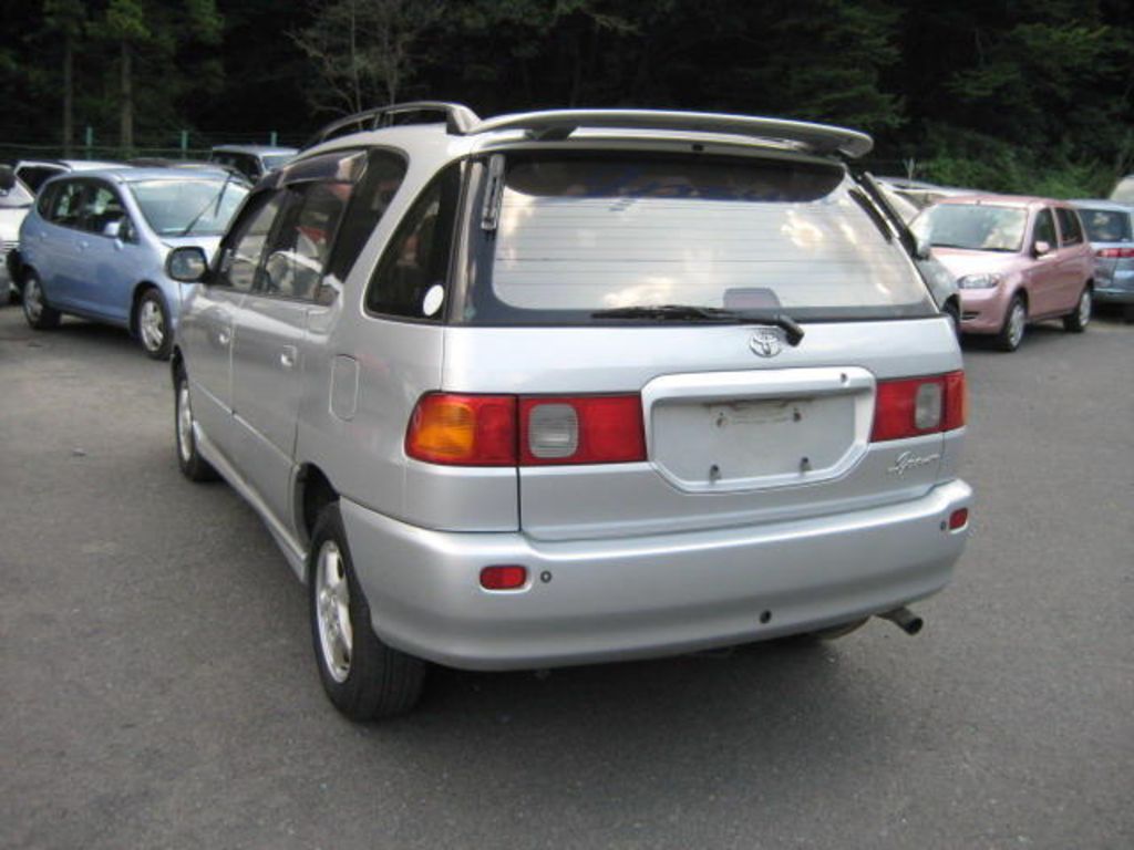 Toyota ipsum 1997 photo - 2