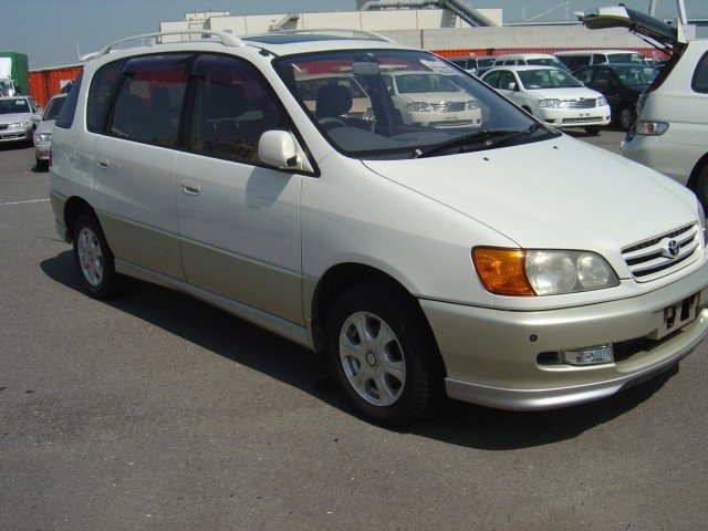 Toyota ipsum 2007 photo - 3