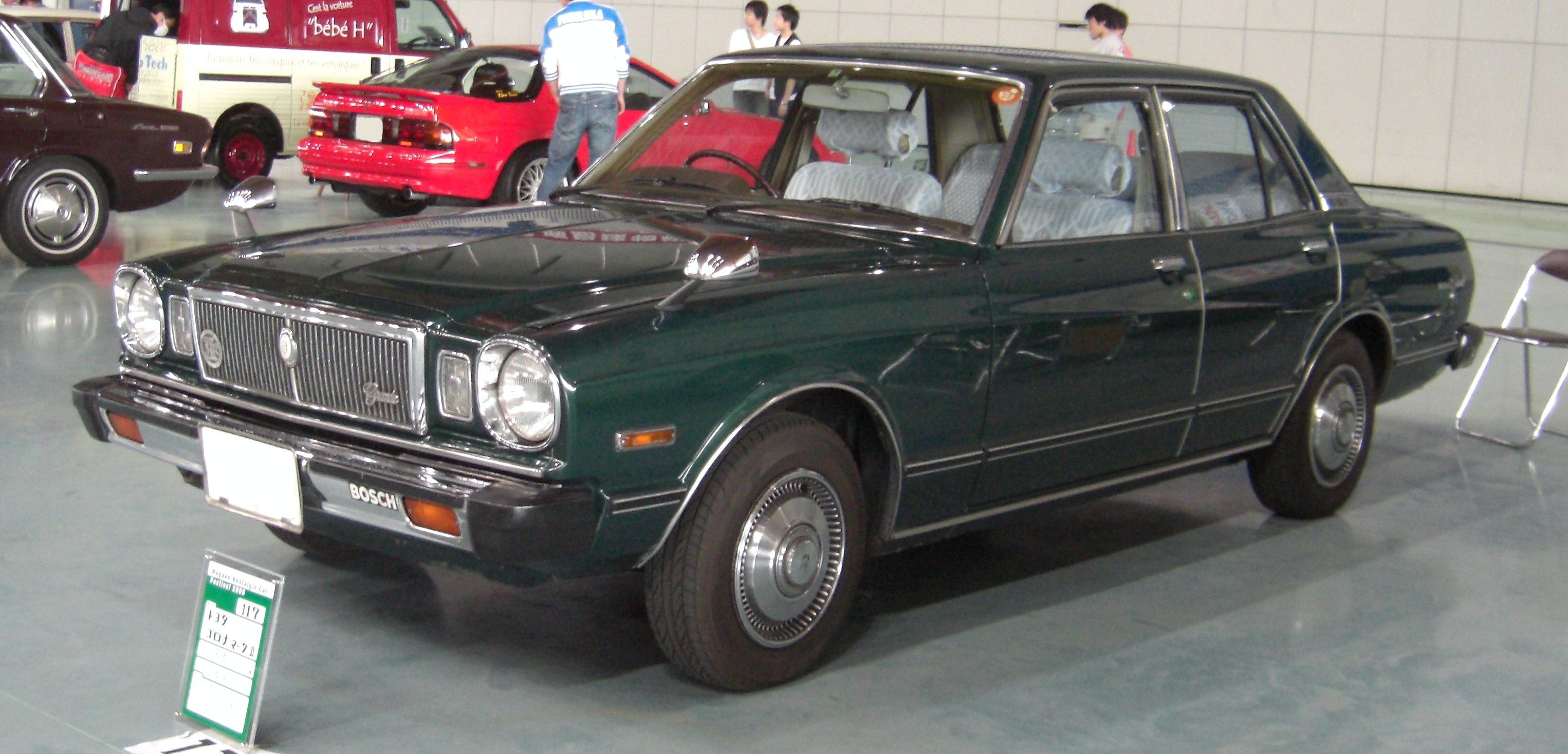 Toyota Mark II 1982 photo - 4