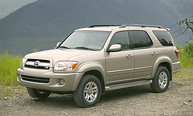 Toyota Sequoia 2005 photo - 2