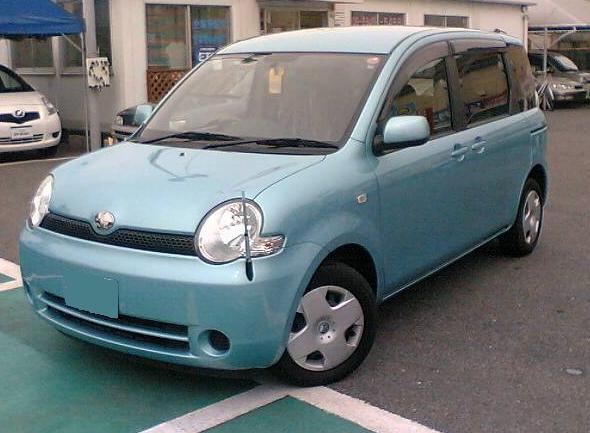 Toyota sienta 2004 photo - 4