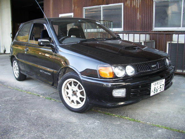 Toyota Starlet 1994 photo - 3