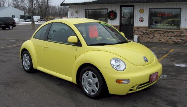 Volkswagen Beetle 1998 photo - 3