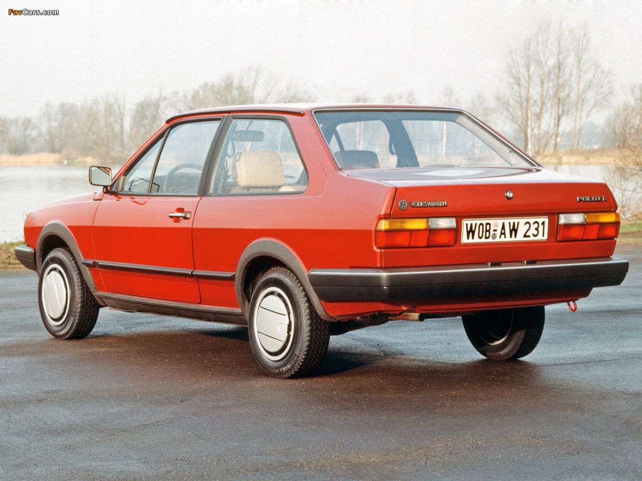 Volkswagen Polo 1985 photo - 1