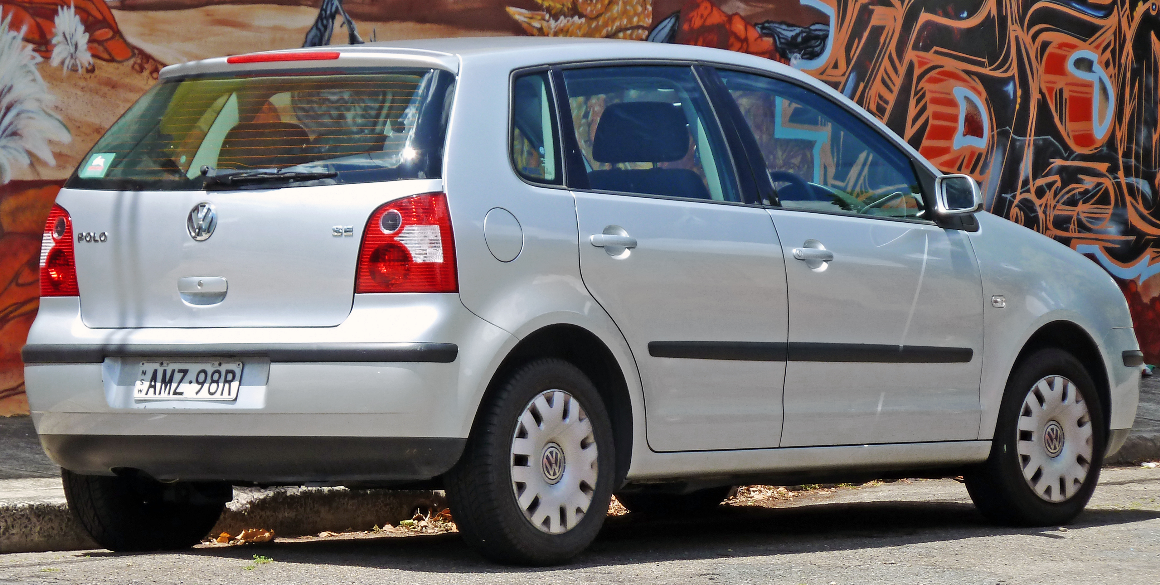Volkswagen Polo 2002 Review, Amazing Pictures and Images
