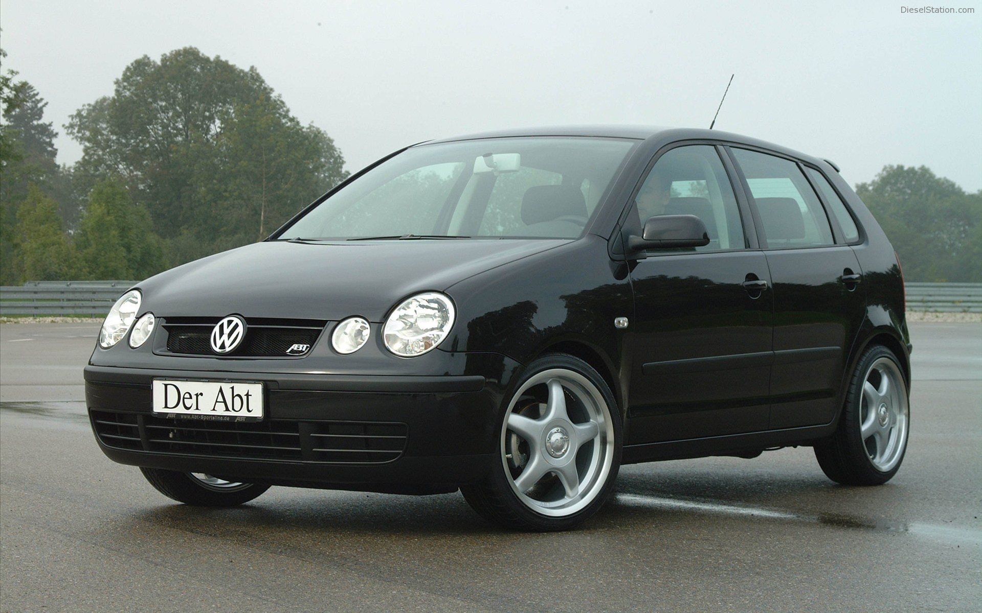 Volkswagen Polo 2006 photo - 2