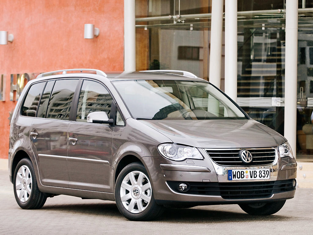 Volkswagen Touran 2005 Review, Amazing Pictures and