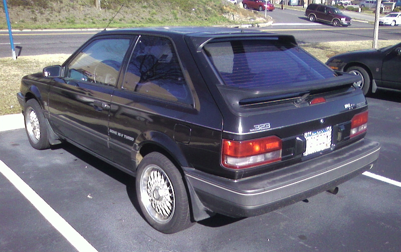Mazda 323 1987 photo - 5
